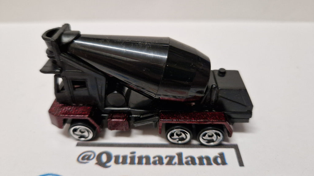 Hot Wheels Oshkosh cement mixer 1999-1011  (A21)