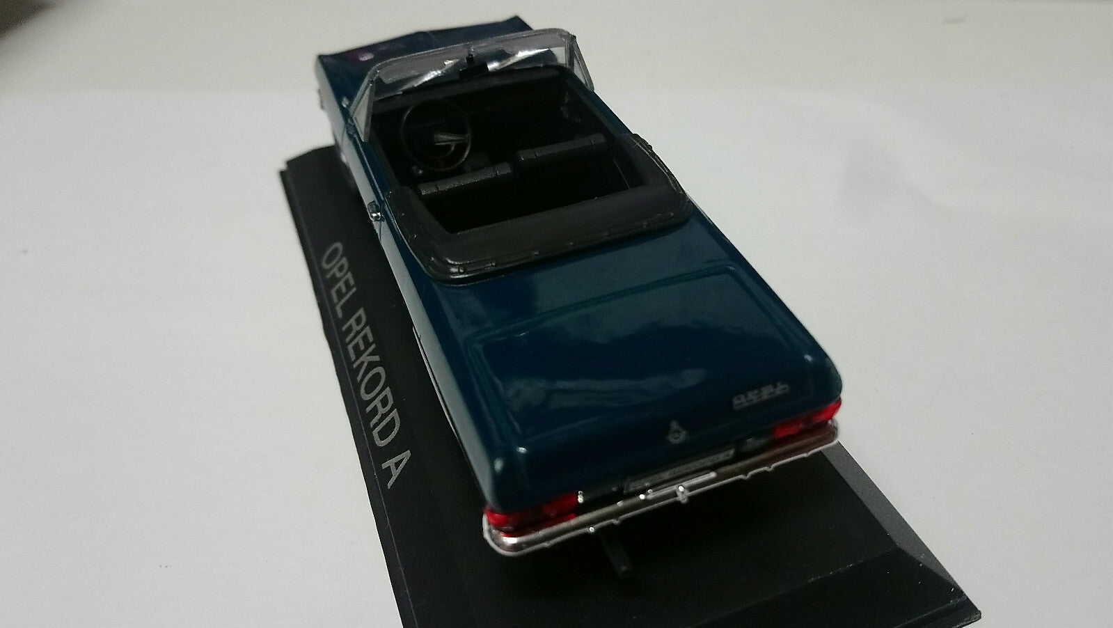 Opel Rekord A 1/43 (NG10)