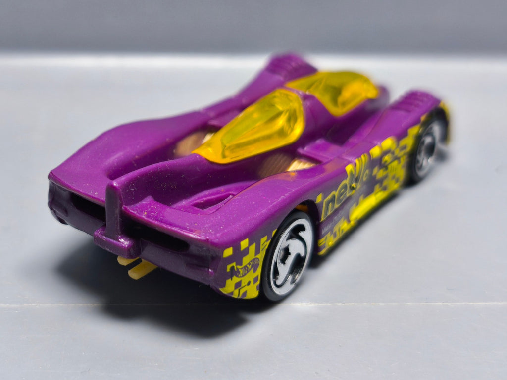 Hot Wheels Power pistons 1998-690    (A05)
