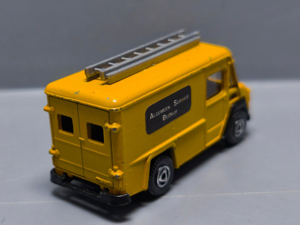 EFSI  Commer 302 (A23)