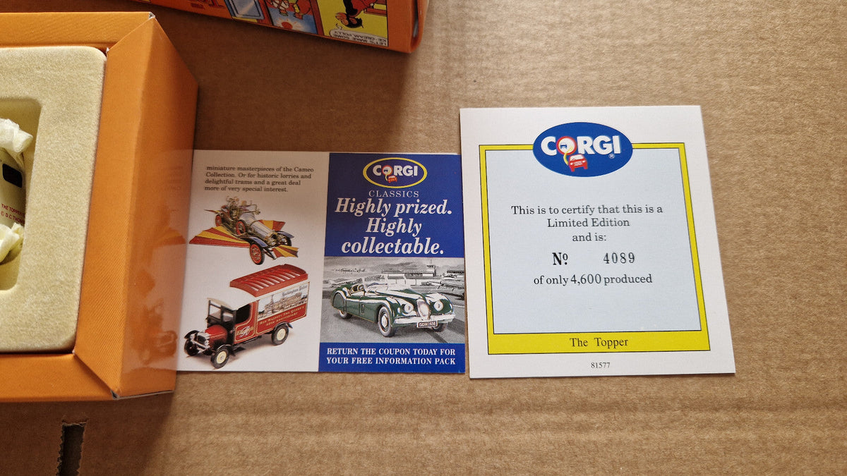 Corgi 1/43 Comic classics Morris J van limitée à 4600 exemplaires (CT06)
