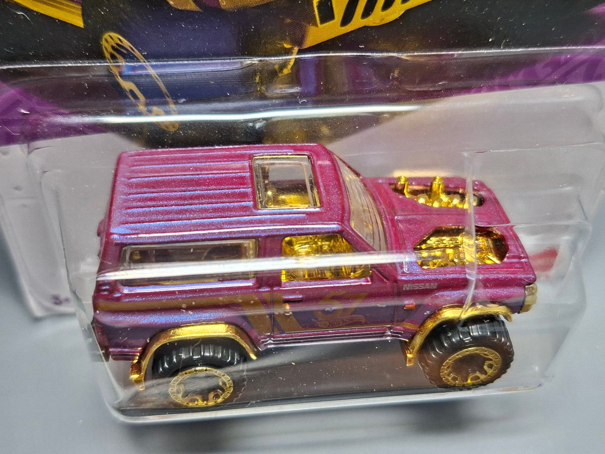 Hot Wheels 2025 57th anniversary Nissan patrol custom   (NP11)