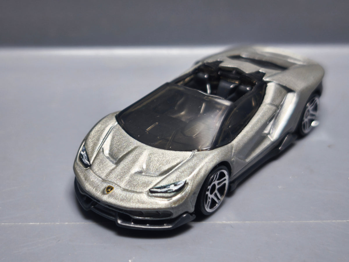 Hot Wheels '16 Lamborghini Centenario Roadster 2019-213  (A33)