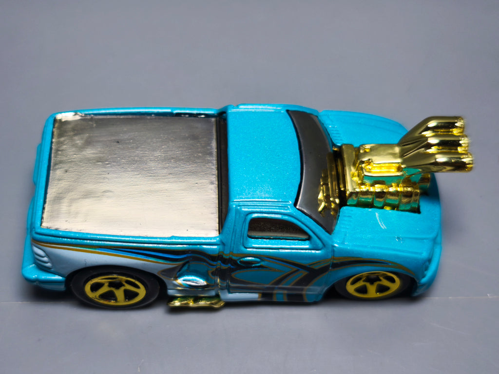 Hot Wheels 2006 multipack  Ford lightning  (A22)