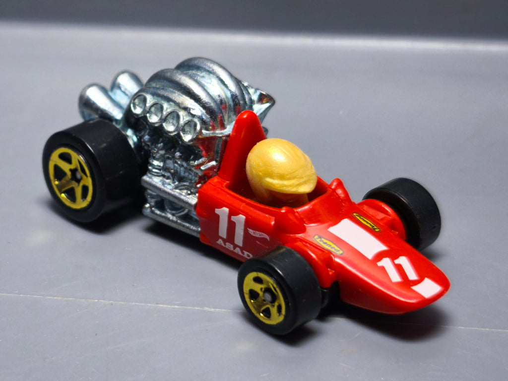 Hot Wheels Head starter 2017-145  (A16)