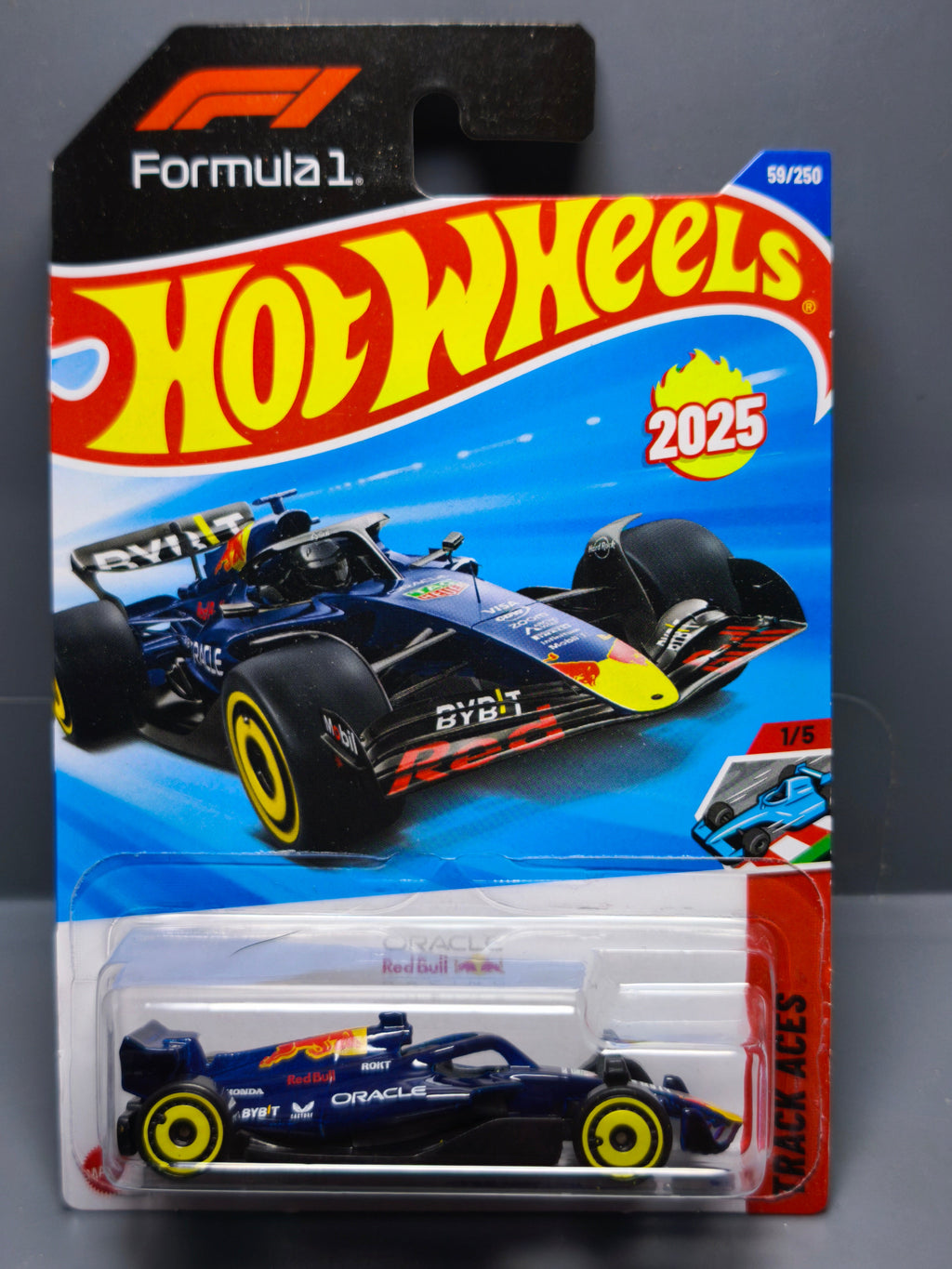 Hot Wheels Oracle Red Bull racing formula 1 2025-059 (NP09)