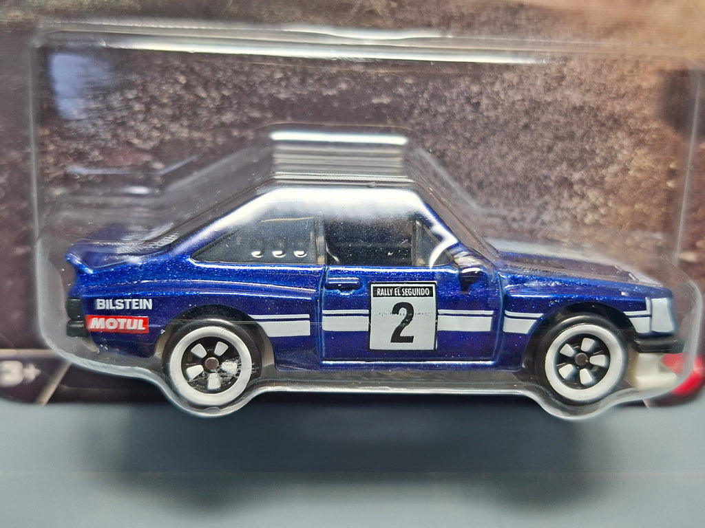 Hot Wheels Rally Racers Ford Escort RS 2000  (NP40)