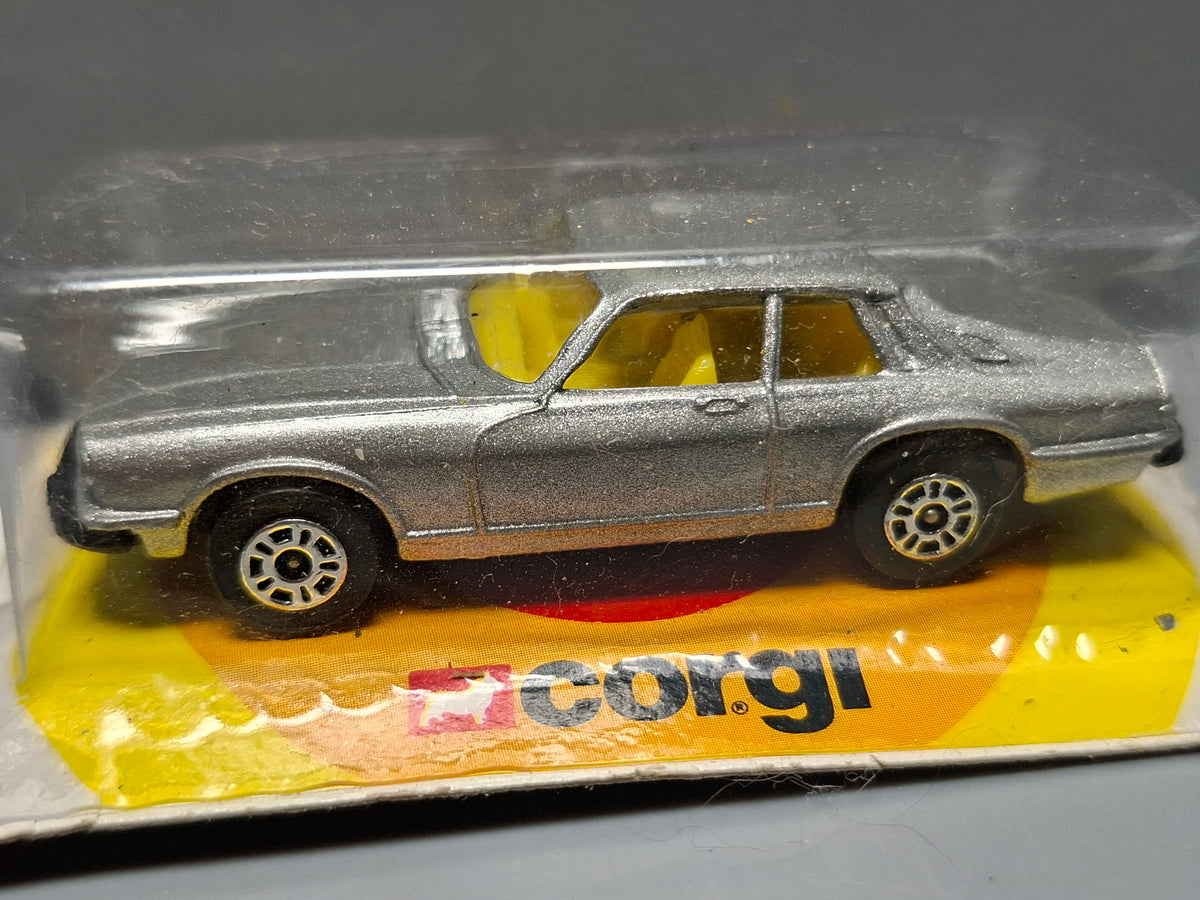 Corgi  1978 the mettoy Jaguar XJ-S silver rare  (NP31)