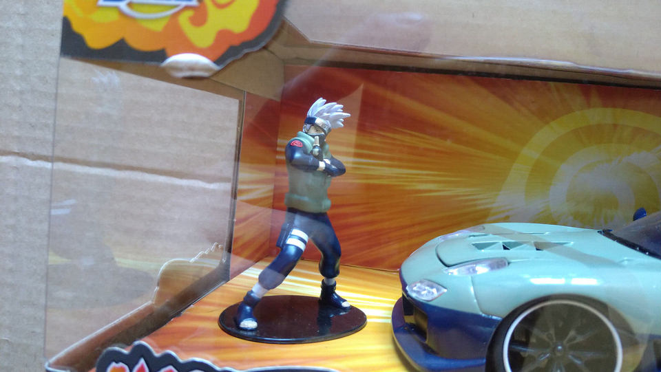 Jada 1/24 NARUTO Kakashi Hatake & 1993 Mazda RX-7 (ET)