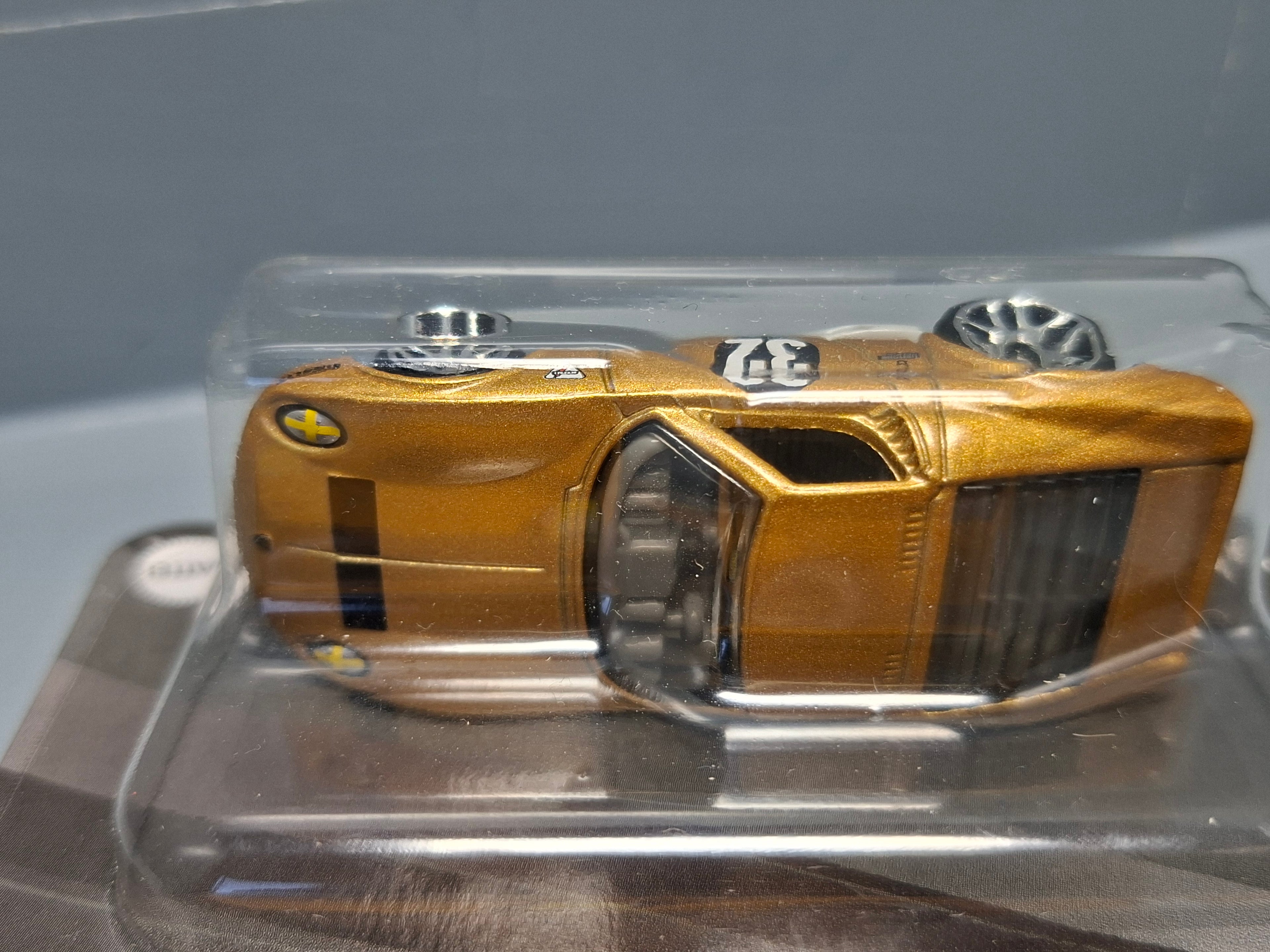 Hot Wheels Vintage Racing Club 1971 LAMBORGHINI MIURA SV (NP18)