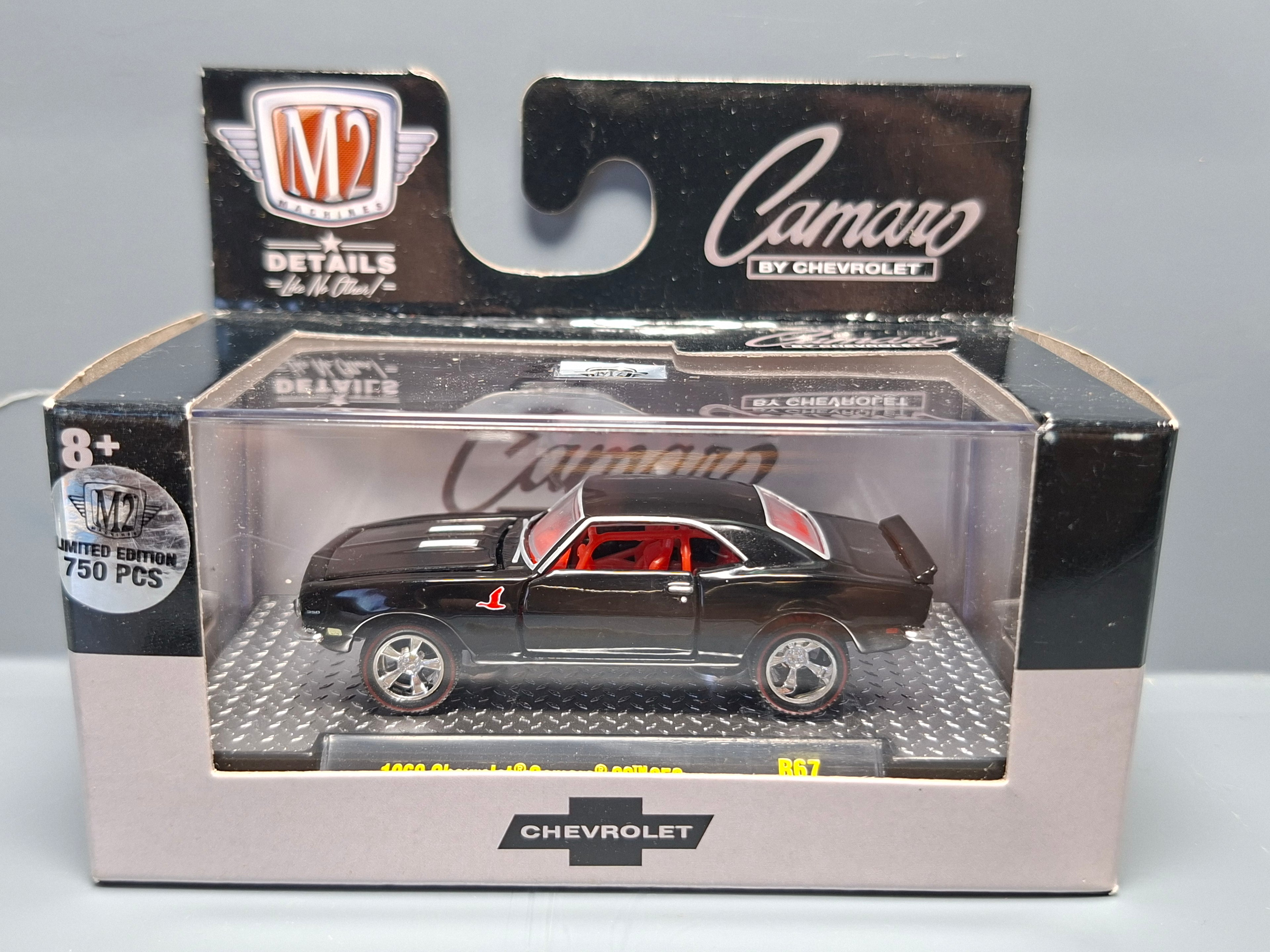 M2 Machines 2021 série 67 1968 chevrolet camaro SS 350 chase (NP18)