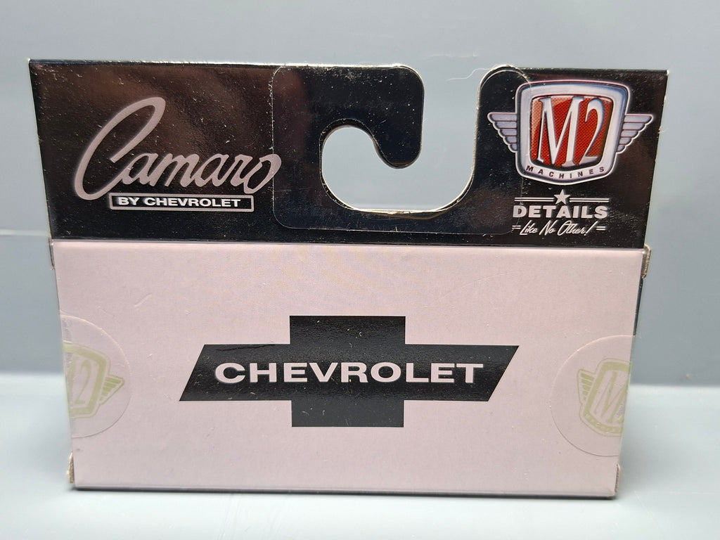 M2 Machines 2021 série 67 1968 chevrolet camaro SS 350 chase (NP18)