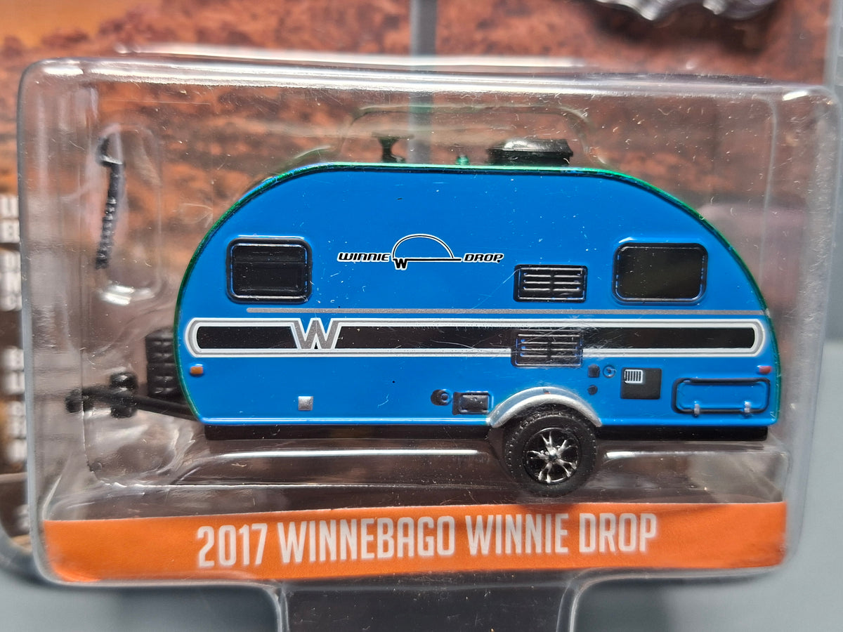 Greenlight Hitched Homes 2017 Winnebago Winnie Drop  Chase (NG01)
