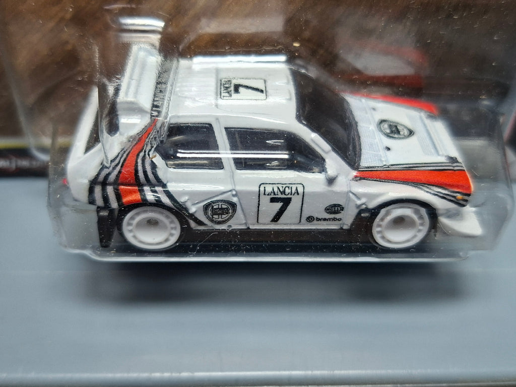 Hot Wheels Thrill Climbers Lancia Delta S4 (NG01)
