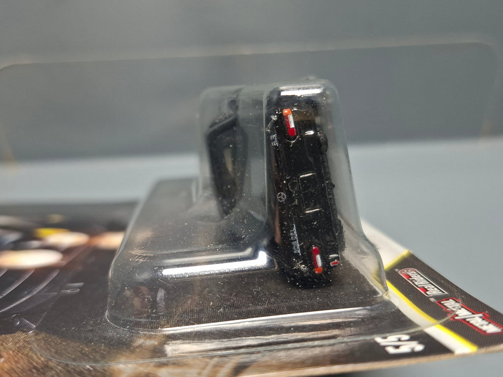 Hot Wheels Thrill Climbers Mercedes-Benz 300 Sel 6.8 AMG (NG01)
