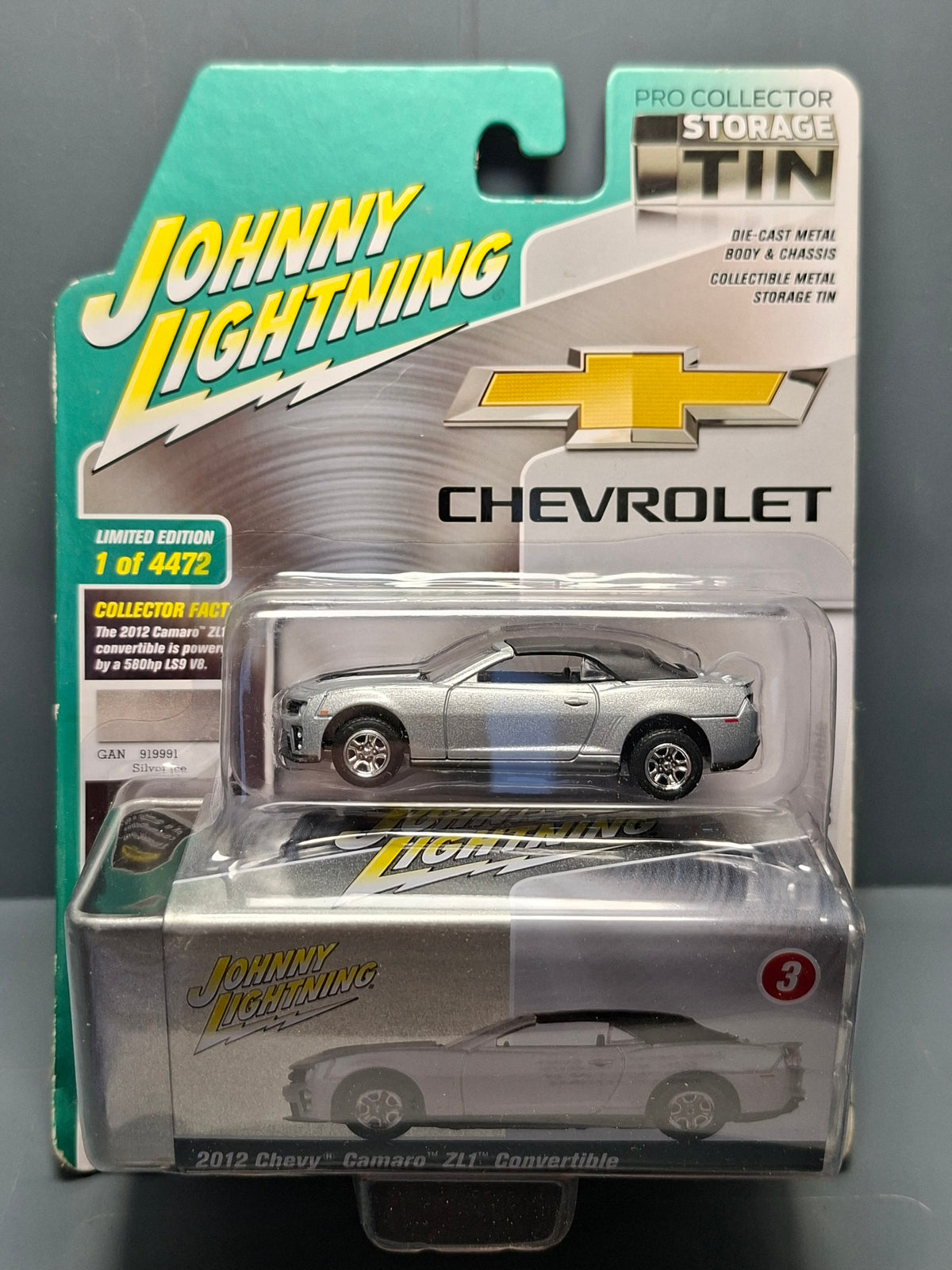 Johnny  Lightning Storage Tin 2012 Chevrolet Camaro ZL1 Convertible  (NG02)