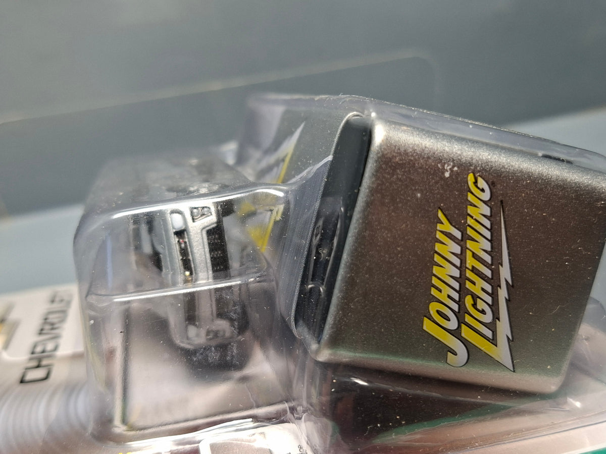 Johnny  Lightning Storage Tin 2012 Chevrolet Camaro ZL1 Convertible  (NG02)