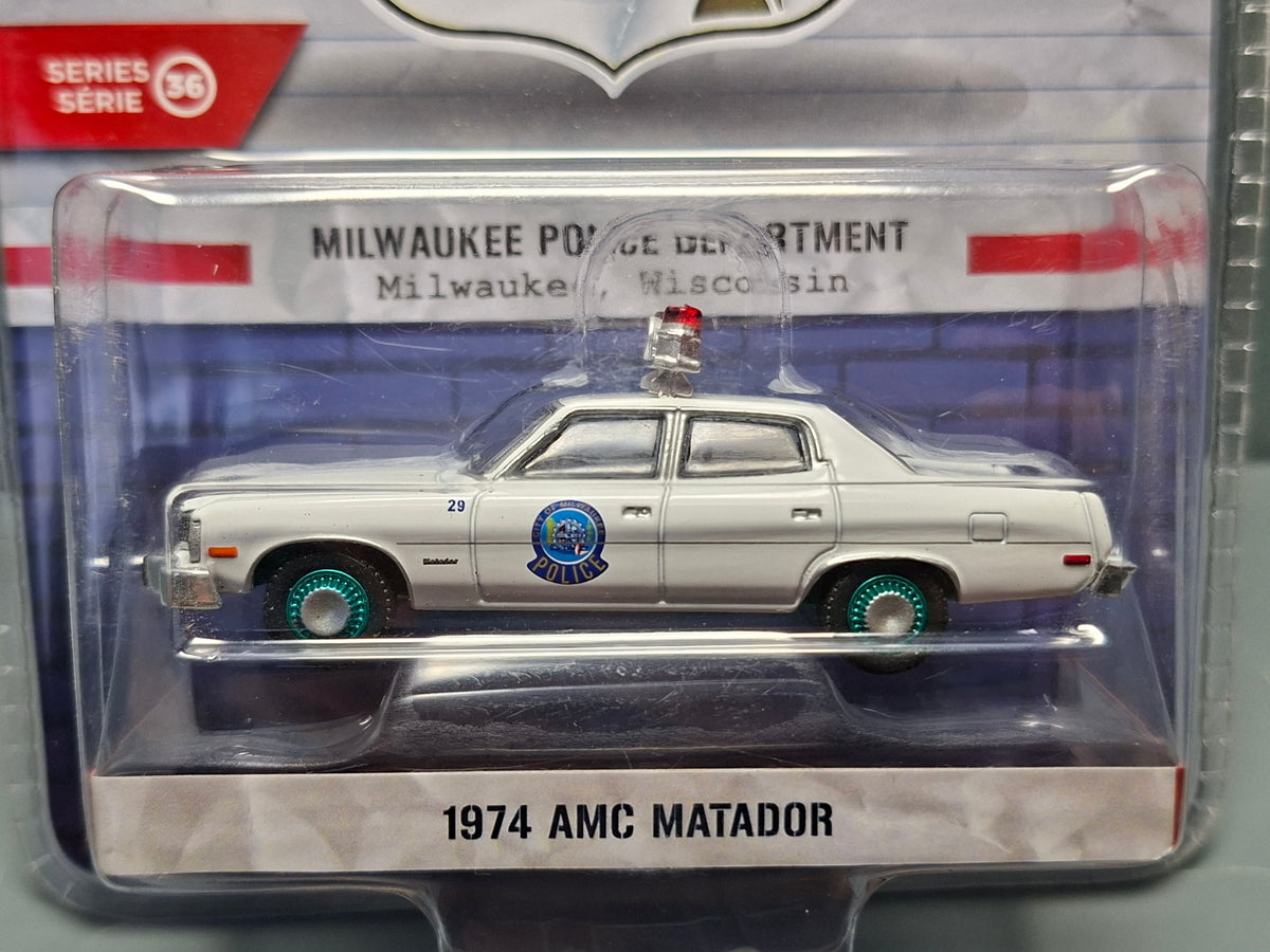 Greenlight Hot Pursuit 1974 AMC Matador  Chase Green Wheels (NG03)