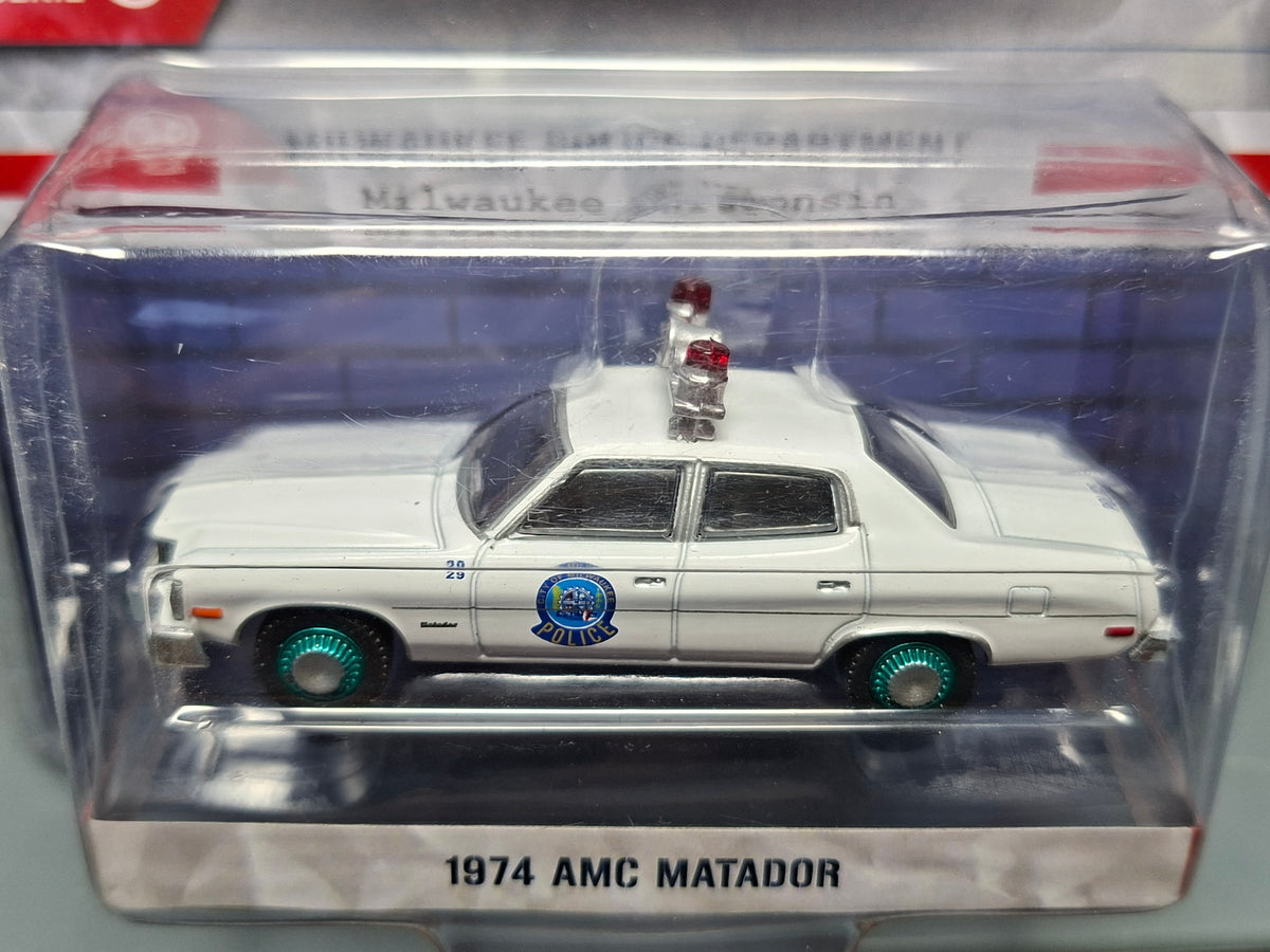 Greenlight Hot Pursuit 1974 AMC Matador  Chase Green Wheels (NG03)