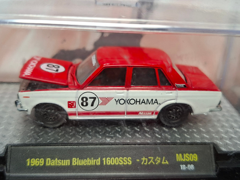 M2 Machines Auto Japan 1969 Datsun Bluebird 1600 SS 3200 pcs (NG04)