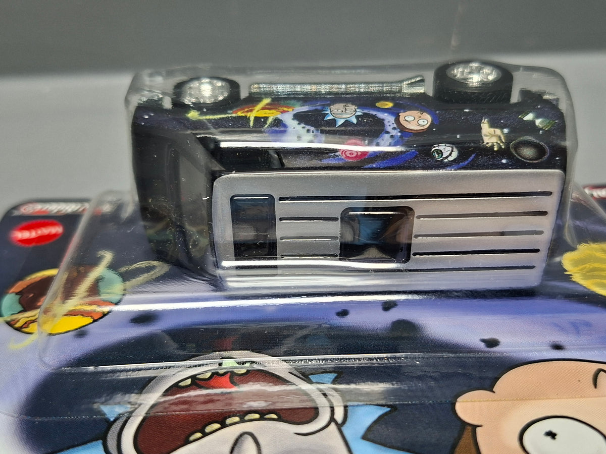 Hot Wheels Premium  Rick & Morty Super Van (NG58)