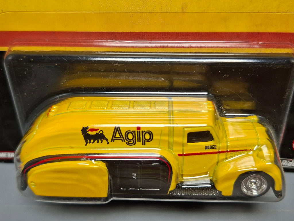 Hot Wheels  Fuel '38 Dodge Airflow Agip (NG62)