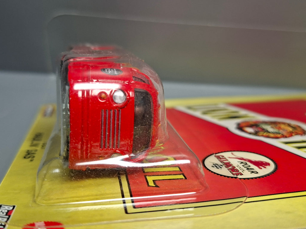 Hot Wheels 2020 pop culture fuel 1937 Haulin gas     (NG62)