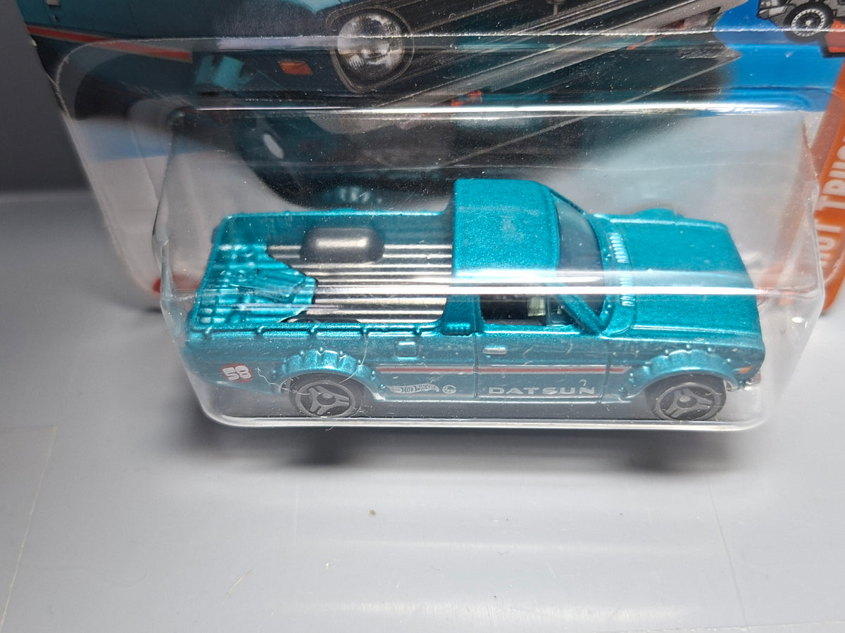 Hot Wheels 1975 datsun Sunny truck (B120) 2025-093 (CP03)