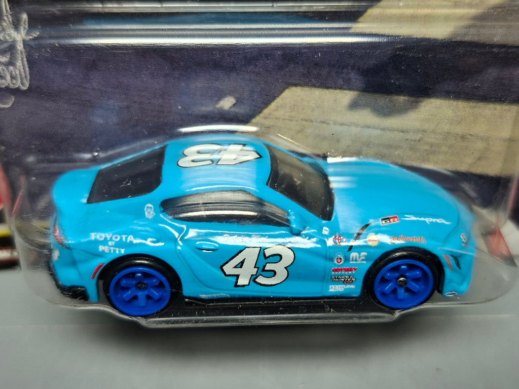 Hot Wheels Boulevard 2021 Toyota GR Supra (NG09)