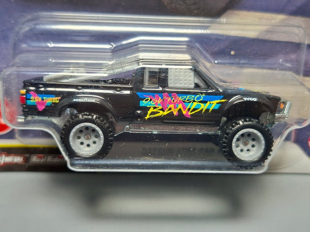 Hot Wheels Boulevard Tyco Datsun King Cab Baja Custom (NG09)