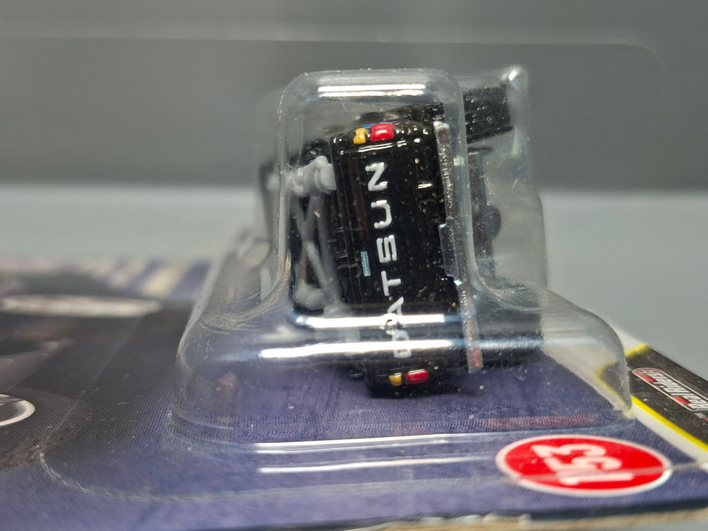 Hot Wheels Boulevard Tyco Datsun King Cab Baja Custom (NG09)