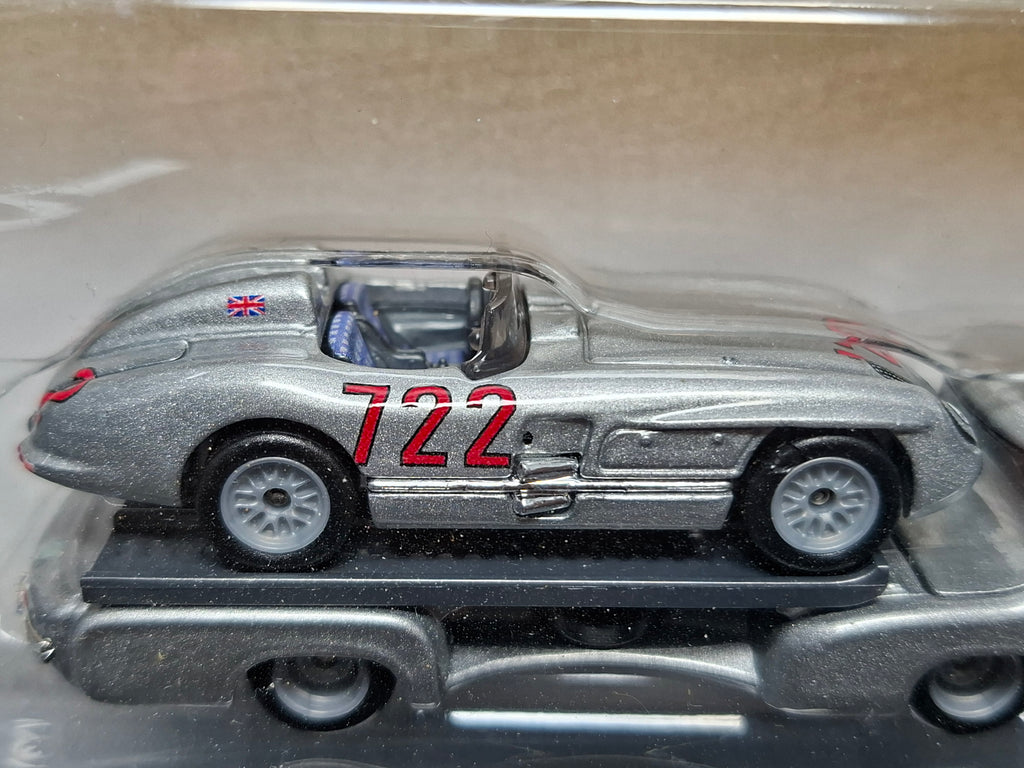 Hot Wheels Team Transport Mercedes-Benz 300 SLR / Renntransporter #89 (NG05)
