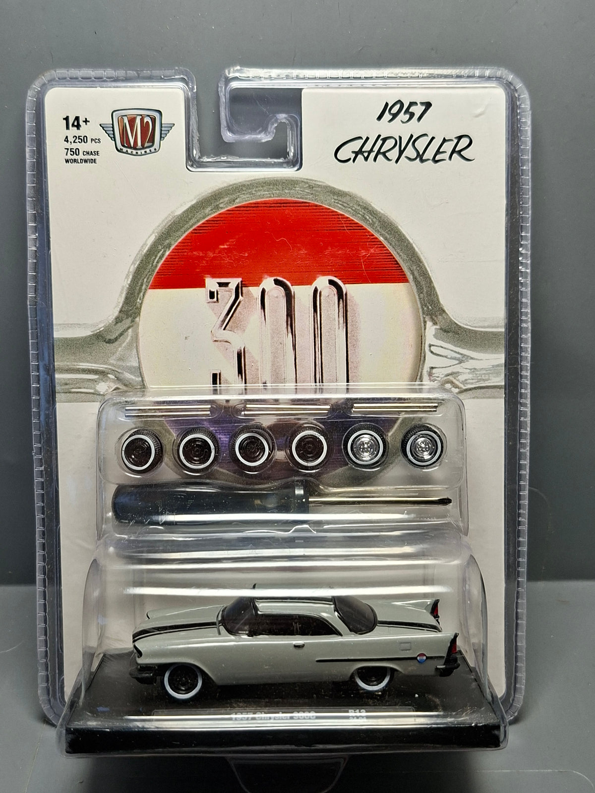 M2 Machines Auto-Wheels 1957 Chrysler 300C (NG02)