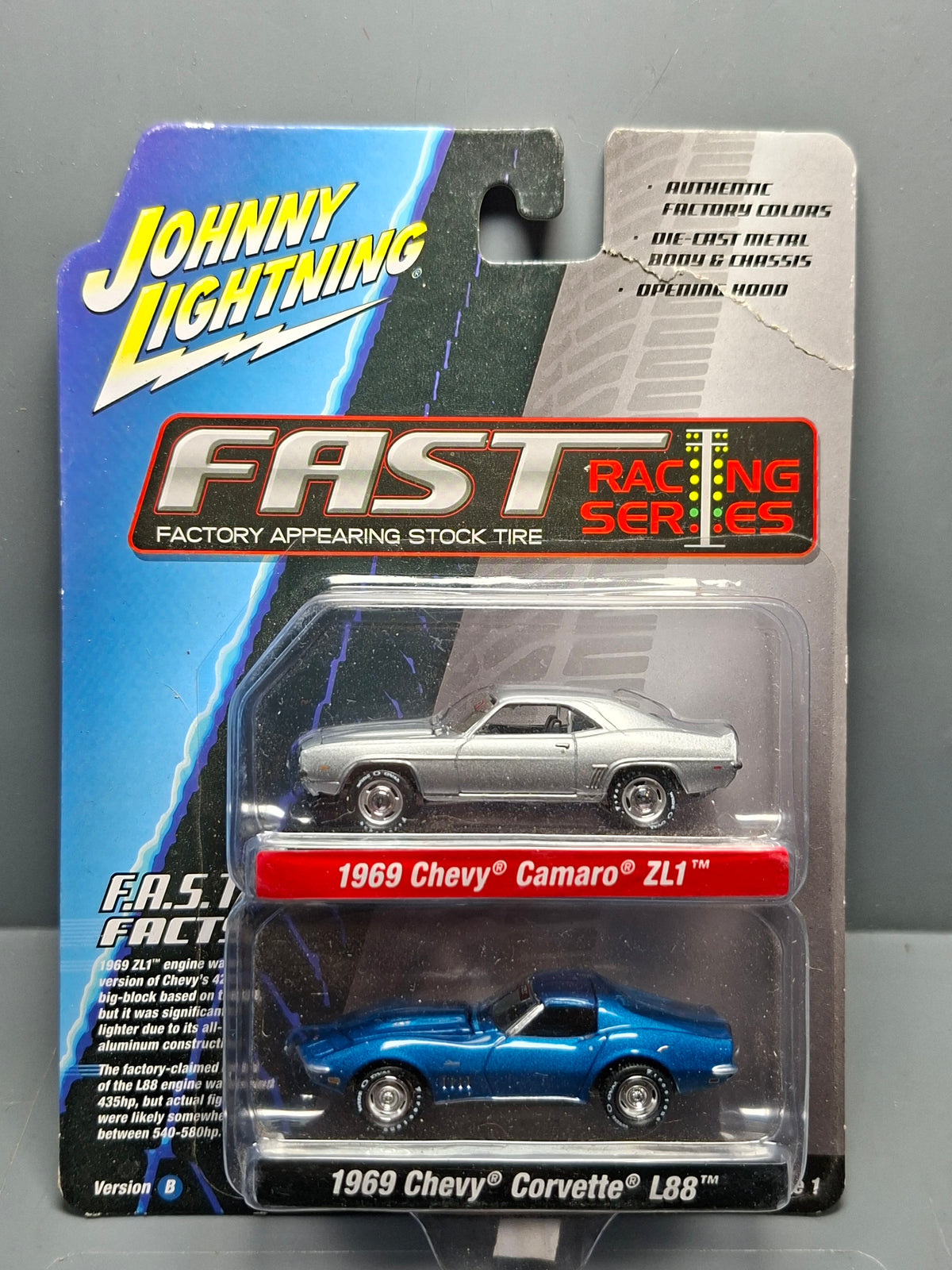 Johnny Lightning Pack F.A.S.T Series Pack Chevrolet Camaro Corvette (NG31)