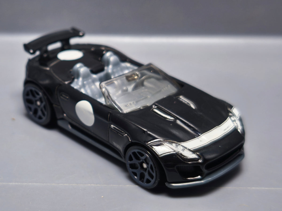Hot Wheels 15 Jaguar f-type project 7 2017- 141  (A16)