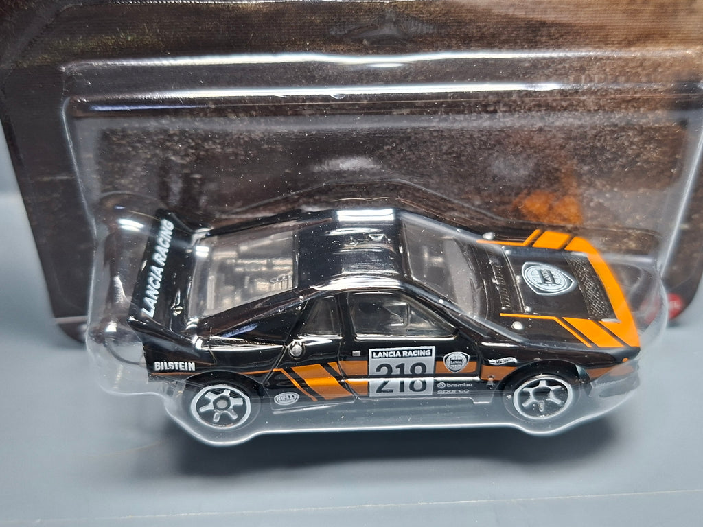 Hot Wheels Rally Racers Lancia Rally / Rallye O37 (NP40)