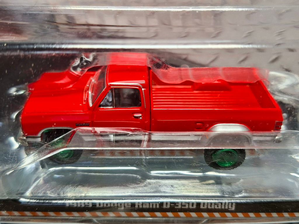 Greenlight Dually Drivers Series 13 1989 Dodge Ram D-350 Chase   (CT01)
