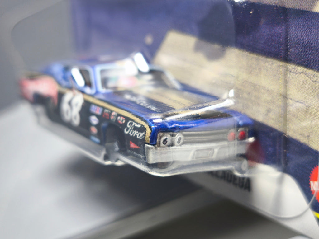 Hot Wheels Boulevard 69 Ford Torino Talladega (NG03)