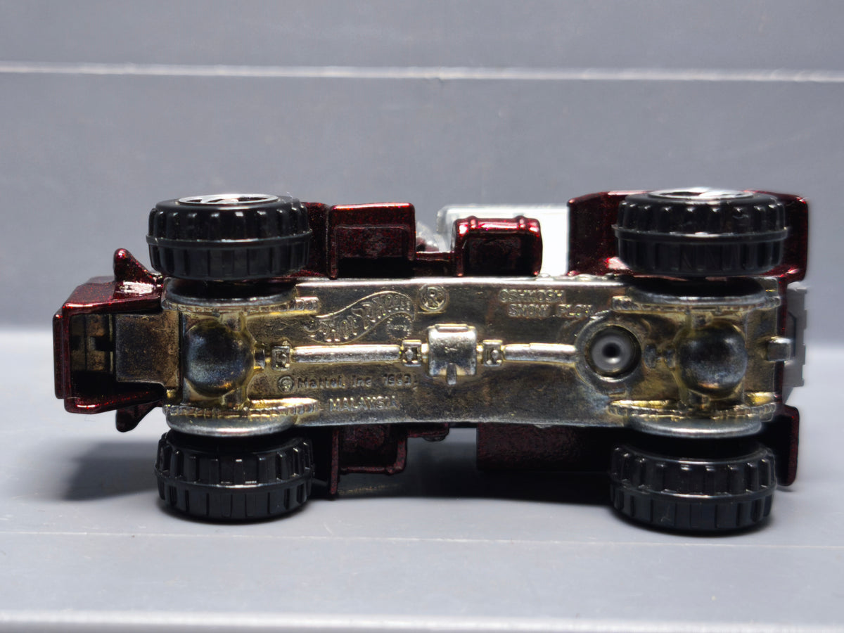 Hot Wheels Oshkosh snowplow 1996-201 (A37)