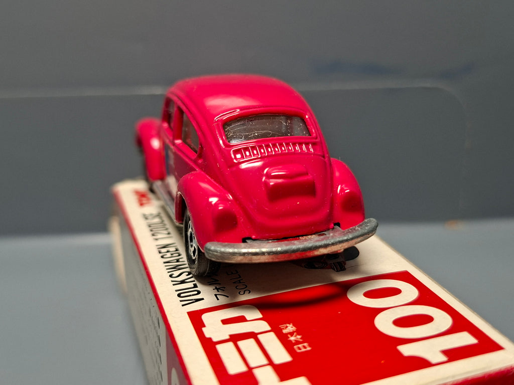 Tomica  Love birds Volkswagen 1200LSE (NP19)