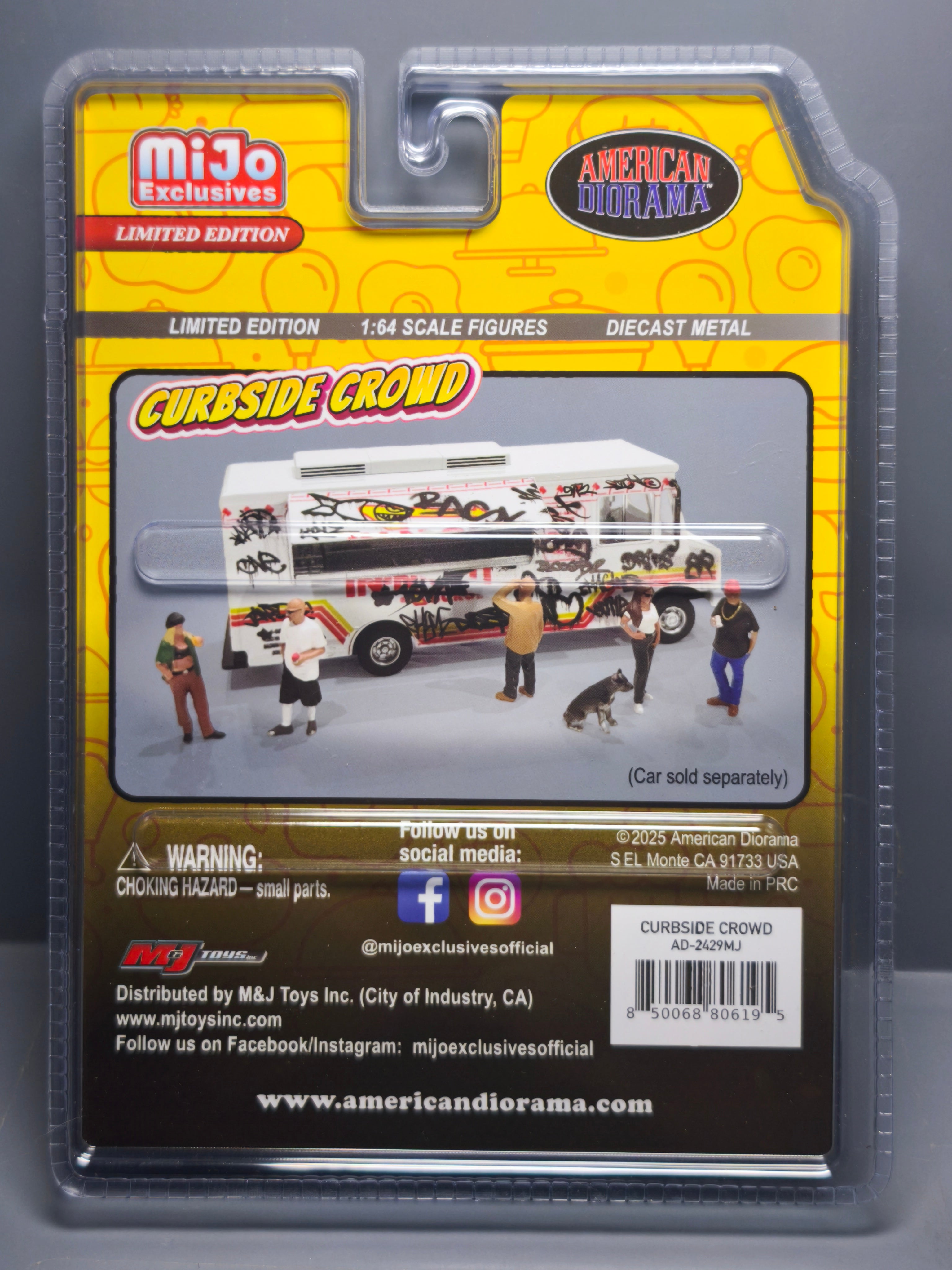 American Diorama 1/64 Curbside Crowd Figure Set (NG01)