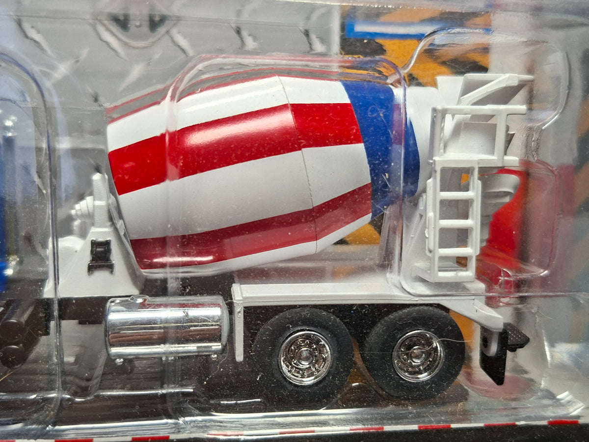 Greenlight Super Duty Trucks Series 15  2019 Mack Granite Cement Mixer  (CT01)