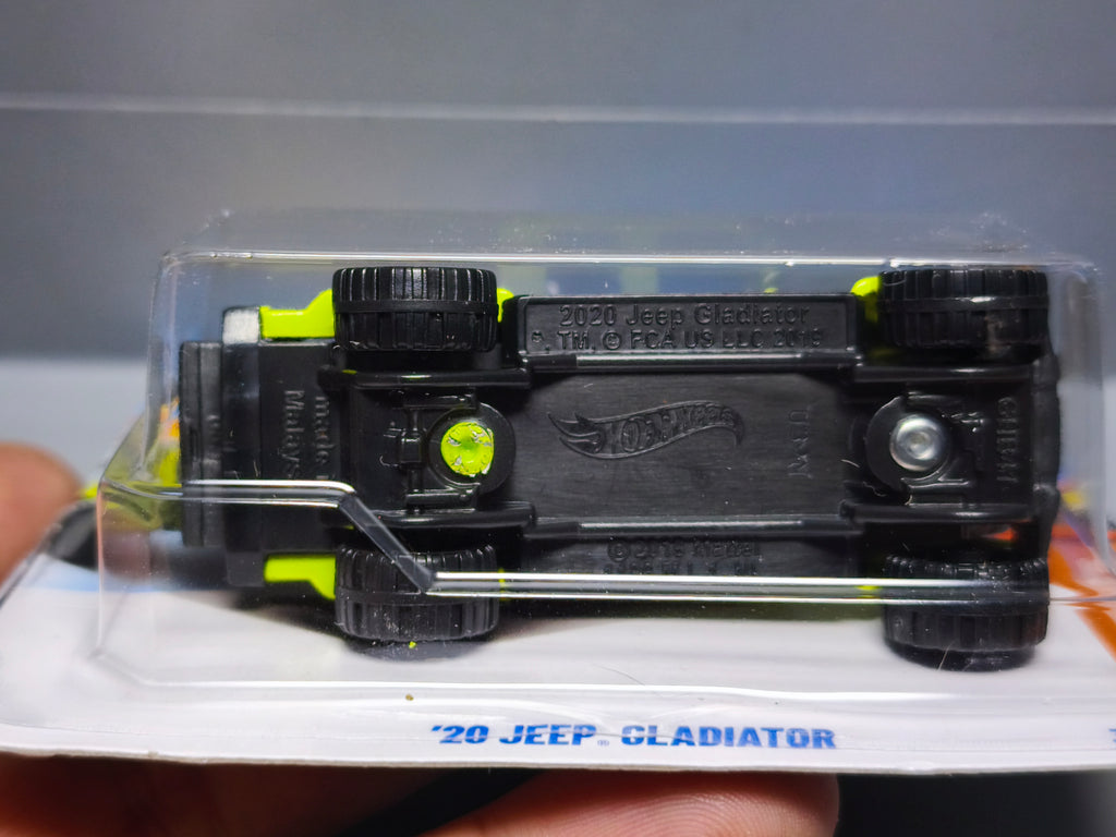Hot Wheels '20 Jeep Gladiator 2026-014 (NP36)