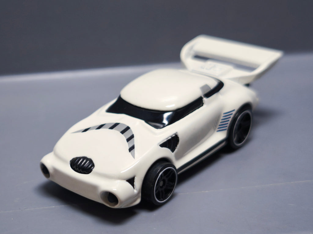 Hot Wheels 2015 star wars  Stormtrooper (A19)