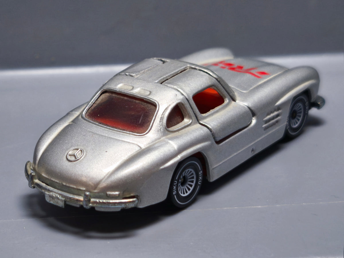Siku  TRW Mercedes benz 300 SL    (A19)