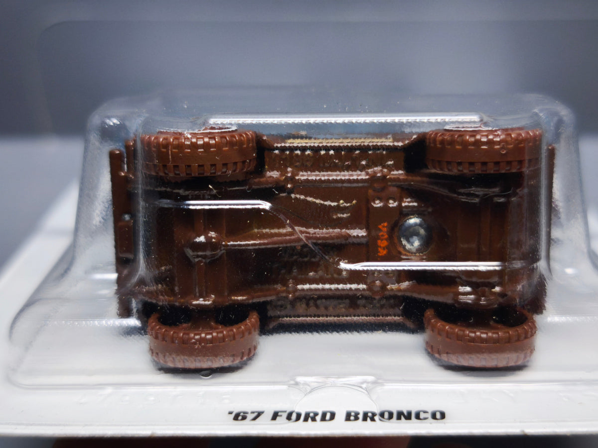 Hot Wheels 2026 Pantone Mix B '67 Ford Bronco (NP52)