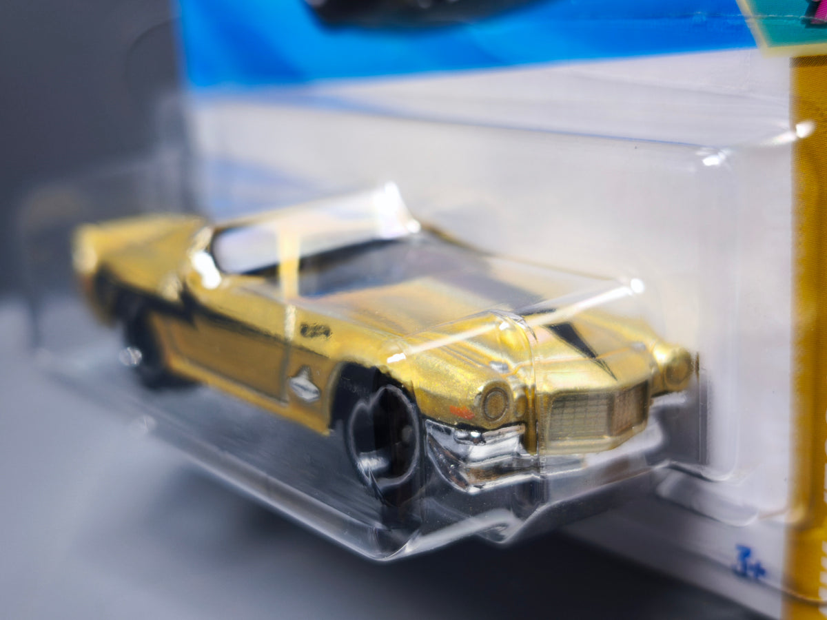 Hot Wheels '70 Chevy Camaro RS 2025-053 (NP09)
