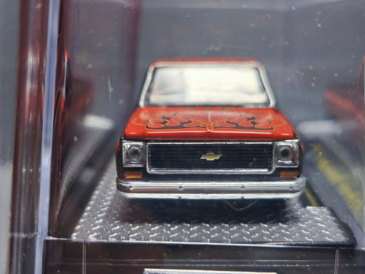 M2 Machines Custom Restyling 1973 Chevrolet Cheyenne Super 10 (NG05)