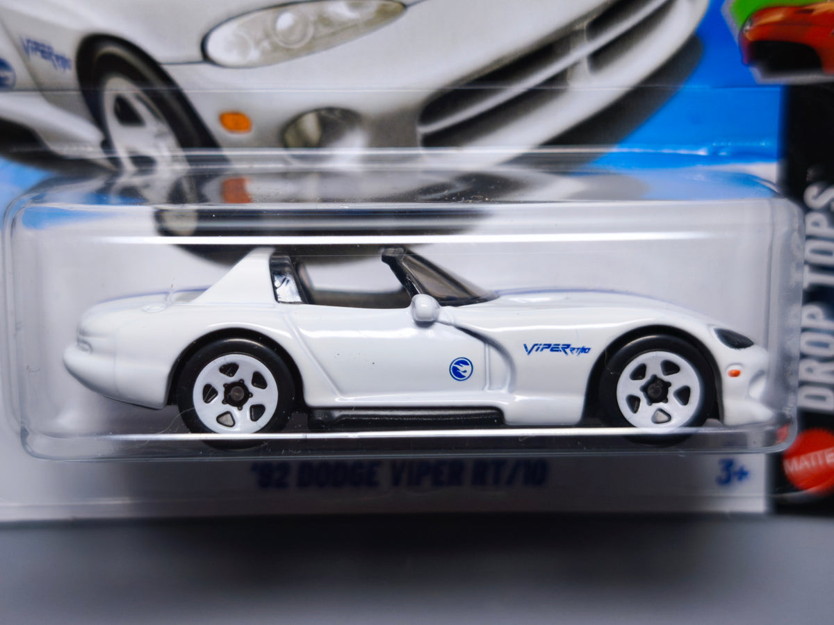 Hot Wheels '92 Dodge Viper RT/10 2026-029 Treasure Hunt (NP36)