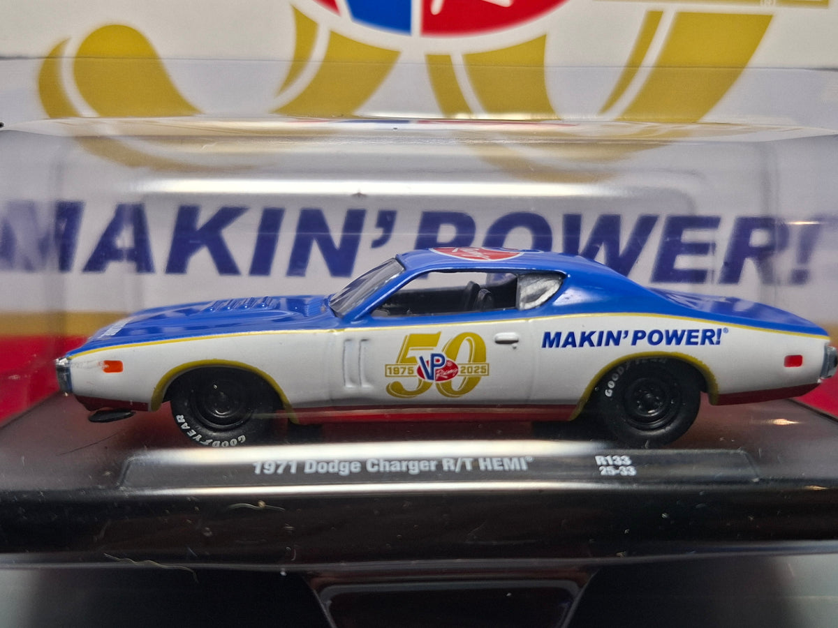 M2 Machines 2025 auto drivers R133 1971 Dodge Charger R/T Hemi (NG10)